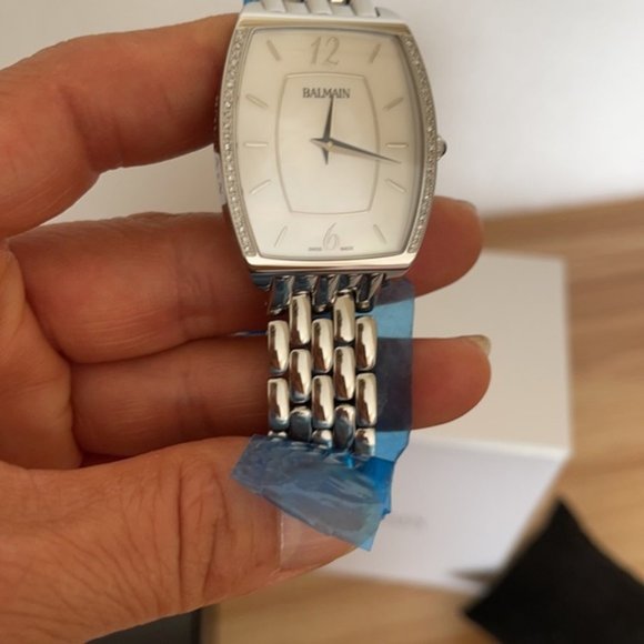 Balmain Arcade Elegance Quartz diamond watch